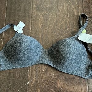 Hanes 38B T-shirt soft bra